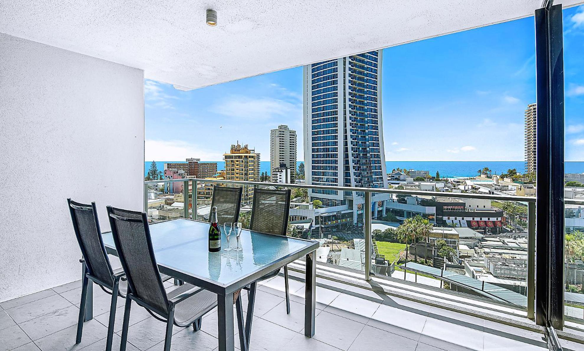 Circle On Cavill Surfers Paradise Apartments-Holiday Paradise Gold Coast Szoba fotó